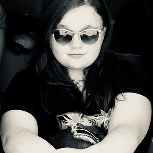 Meet your Posher, Michaela